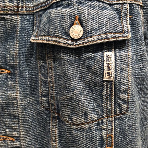 Vintage Guess Jean Denim Jacket Size Small - Picture 2 of 6